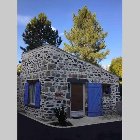 Maisonnette En Pierre Independante De 20 M2 Saint-Cirgues-sur-Couze Bagian luar foto